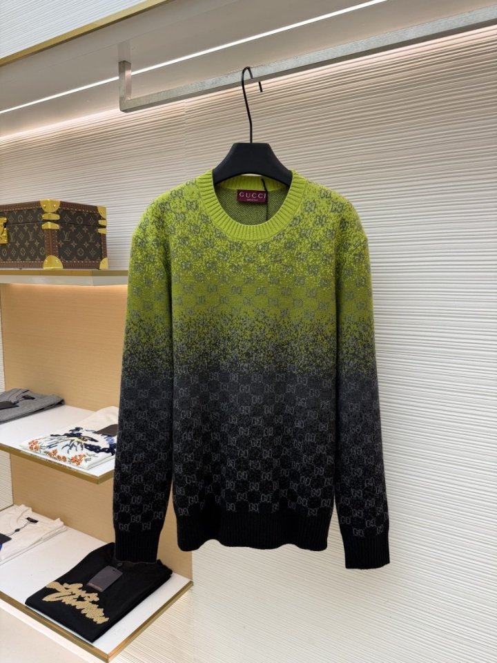 구찌 Z004 GG 울 캐시미어 자카드 스웨터